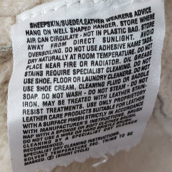 Skin Deep New Zealand Jacket Vest Lambskin Leather Shearling Quilted Cream sz M - Picture 8 of 11